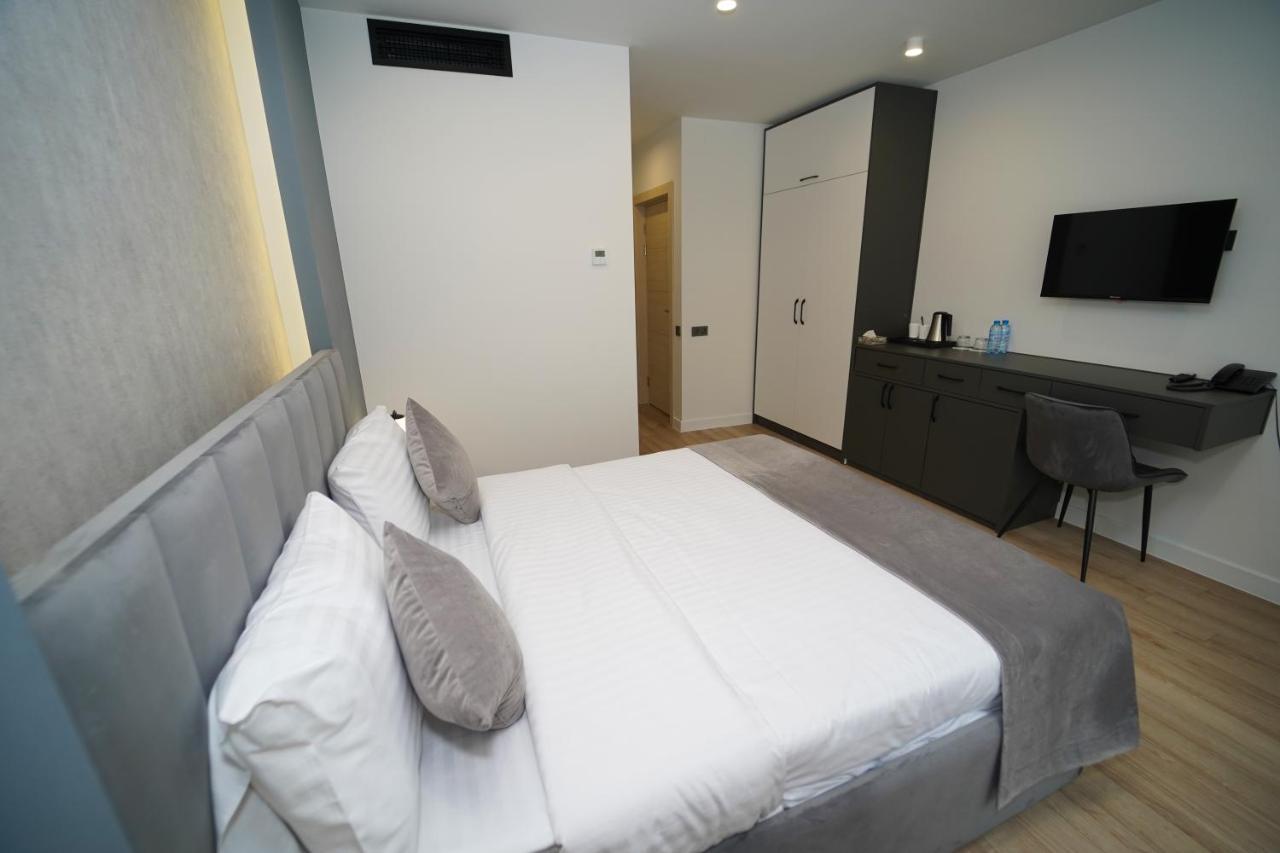 יירבאן B&M Hotel מראה חיצוני תמונה